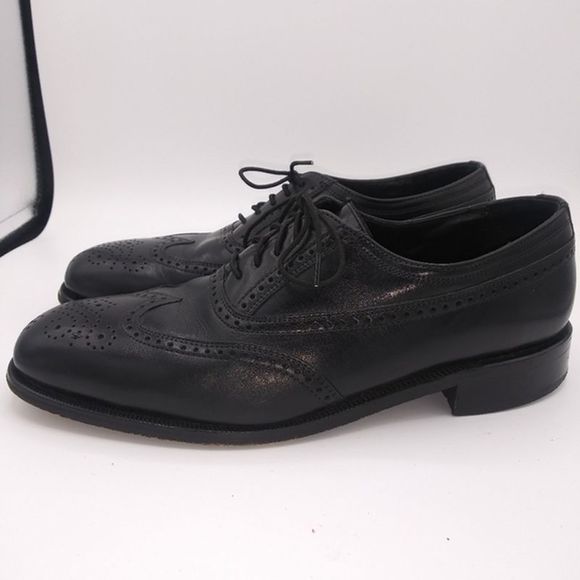 Florsheim Other - Florsheim Black Leather Oxfords